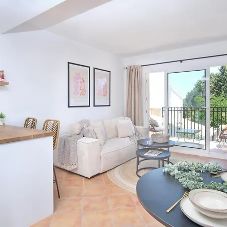 1br Montgo - Castle View Apartment *